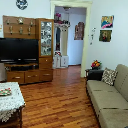Almyra View House سكوبيلوس تاون