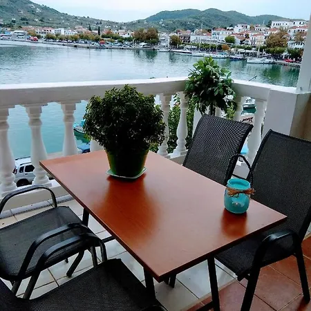 Holiday home Almyra View House