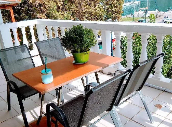 Almyra View House 度假居