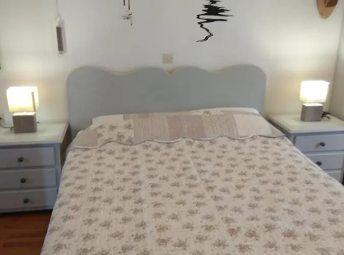 Almyra View House Case de vacanță